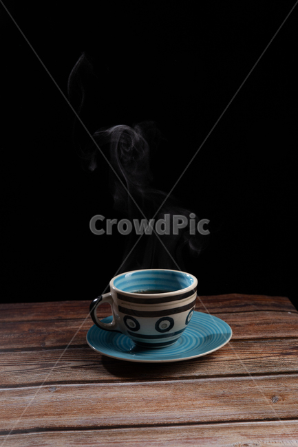커피,기호식품,찻잔,컵,받침접시,도기류,따뜻한커피,커피,카페,coffee,cafe