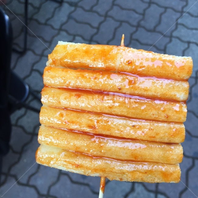 떡꼬치,음식,빨간색,윤기,분식,먹음직,맛있는,먹방,야미,얌얌,냠냠