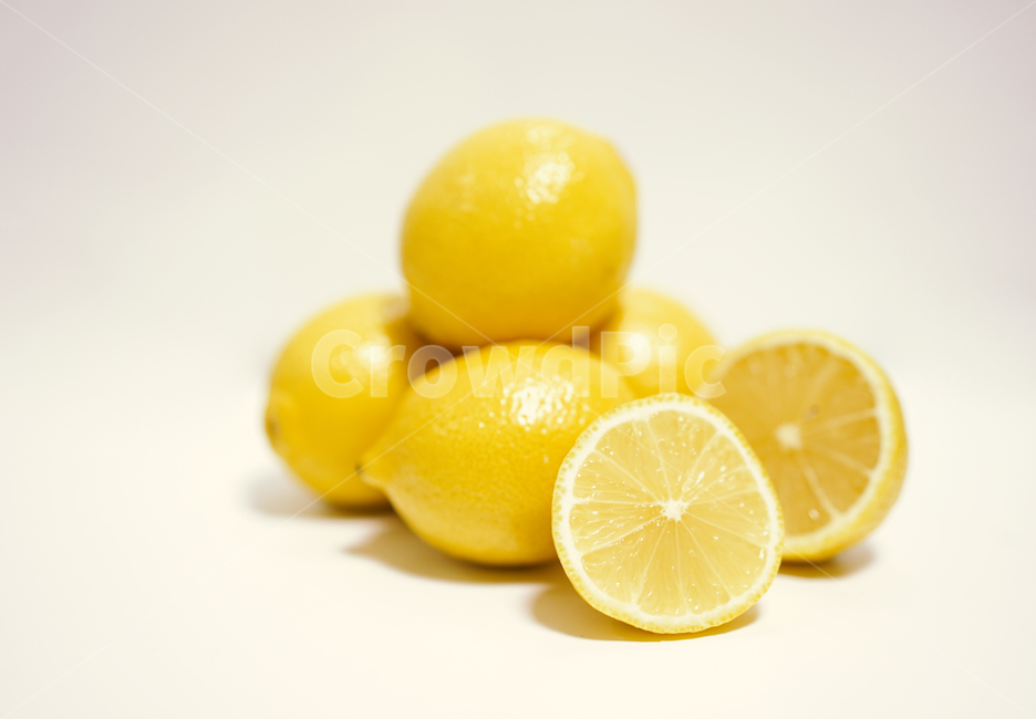 레몬,신맛,음식,과일,노랑,옐로우,yellow,lemon,음식,식재료,요리,food,cook,meal,dishes,food reserves,과일,열매,fruit