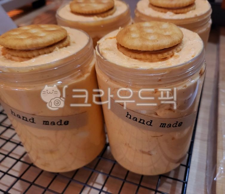 황치즈크림푸딩,디저트,크림푸딩,황치즈,푸딩