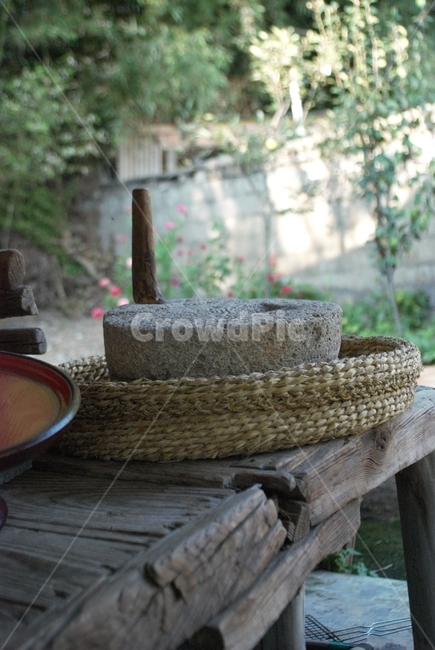 맷돌,한국적인,전통의,한국의미,도구,한국전통,한국문화,korean traditional,korean culture,사물,물건,오브젝트,thing,object,matter