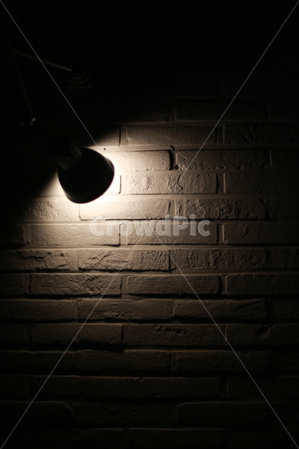 배경화면,질감,조명,스탠드,stand,light,불빛,벽돌,벽지,포커스,focus