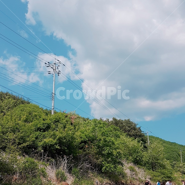 전봇대,구름,하늘,풍경,맑음,산,나무,cloud,nature,sky,telephonepole,scenery,sunny,자연,풍경,nature,landscape