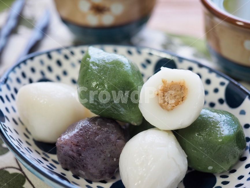 송편,녹차,한국음식,식품,한식,한국문화,한국,배경,음식문화,웰빙,문화,아시아,아시아음식,접시,전통,설날,추석,음식,추석음식,설날음식,명절,명절음식,떡,한국전통,한국문화,korean traditional,korean culture,음식,식재료,요리,food,cook,meal,dishes,food reserves,한식,한국음식,한국요리,korean food,korean dishes,korean meal,korean cook