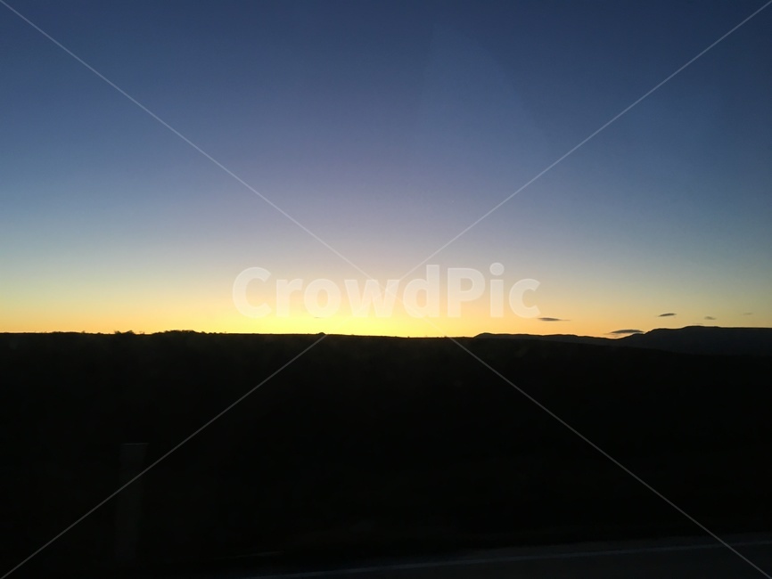 nature,자연,outdoors,옥외,sky,일몰,sunset,황혼,dusk,하늘,dawn,새벽,redsky,붉은하늘,일출