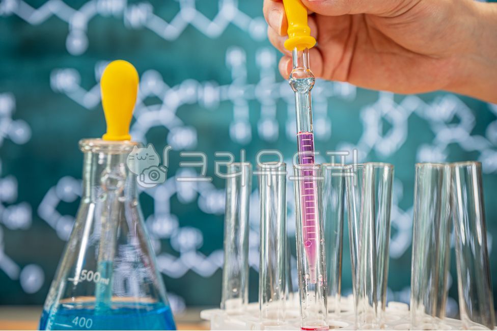 Education background,blackboard,biotechnology,education,chemical formula,concept,examiner,hand gestures,research,school,research and development,chemistry,human hand,Erlenmeyer flask,science education,Scientist,invent,equipment,technology,experiment tools
