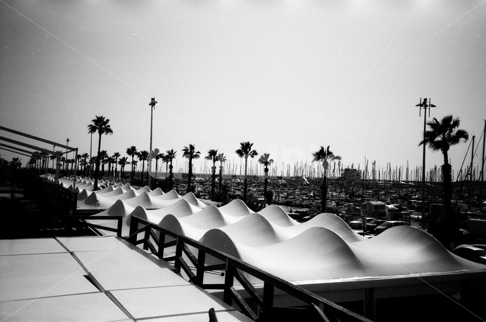 로모,필름,흑백,풍경,바다,패턴,바르셀로나,물결,wave,pattern,structure,beach,세계,유럽,흑백,모노톤,monochrome,black and white