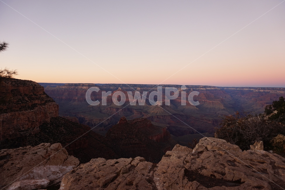 usa,grandcanyon,rocks,rock,tree,trees,america,미국,아메리카,그랜드캐년,바위,나무,하늘,sky,nature,자연,mountain,outdoors,옥외,야외