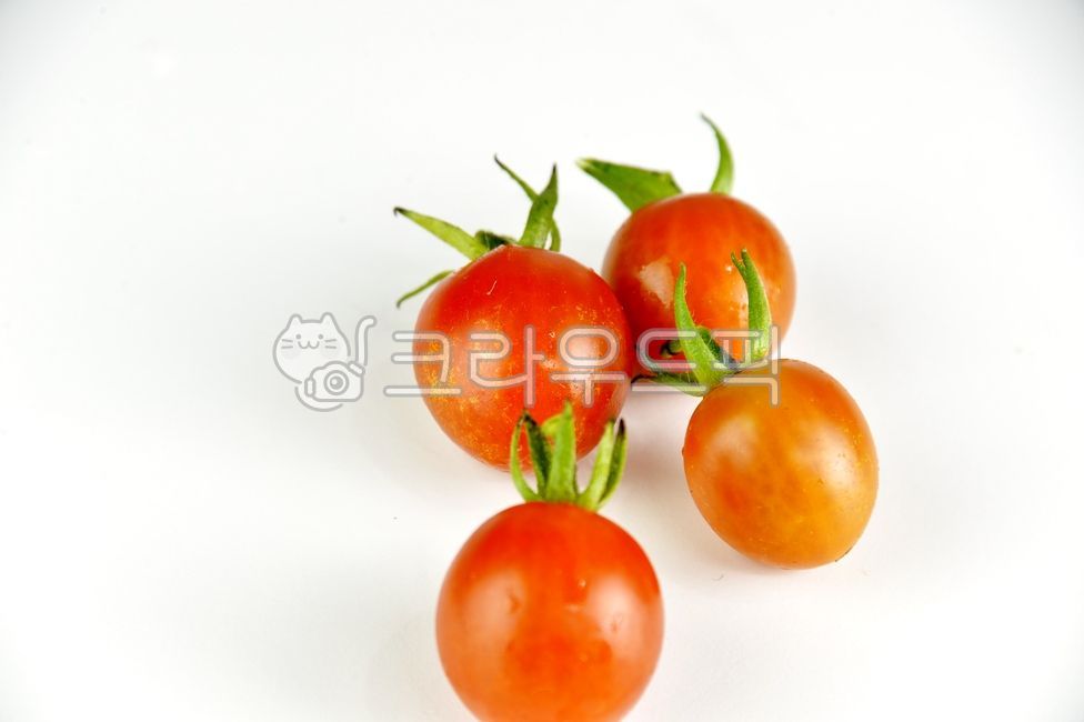 Nukki,Cherry tomato,Fruit,fruit,natural product,tomato,vegetable,food,red,fresh fruit,dessert,healthy food,plant,Food Ingredients,ingredients,diet,organic
