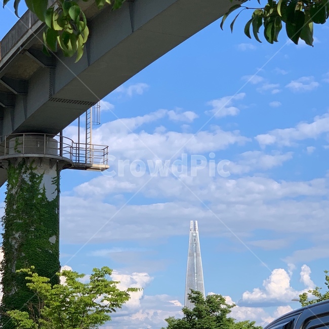 road,도로,한강,구름,하늘,맑음,다리,롯데타워,경치,예쁜하늘,여가,여유,깨끗함,자연