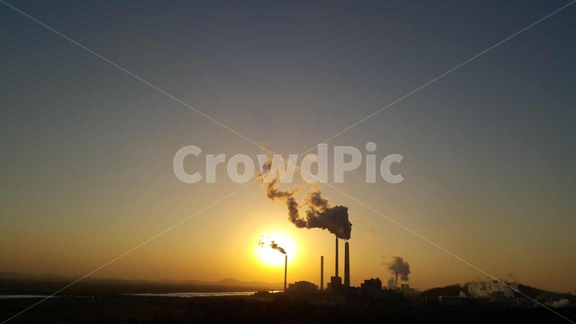 노을,파랑,하늘,서해,산,공단,sunset,sky,blue,mountain,실루엣,그림자,silhouette,shadow,산업,industry,industrial