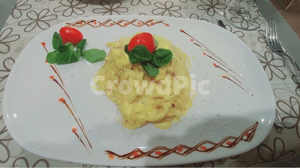 까르보나라,스파게티,보기좋은플레이팅,이탈리안스타일,itallian,음식,식재료,요리,food,cook,meal,dishes,food reserves