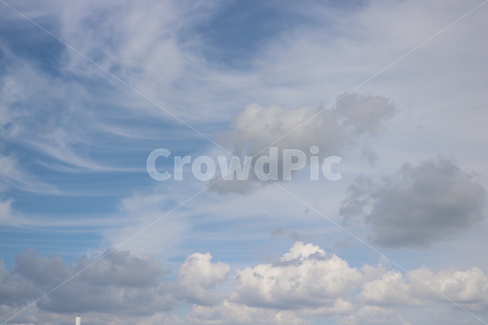 하늘,자연,구름,파랑,흰색,빛,그림자,sky,sora,nature,cloud,kumo,blue,ao,white,shiro,sunlight,hizashi,shadow,kage,자연,풍경,nature,landscape,outdoors,옥외