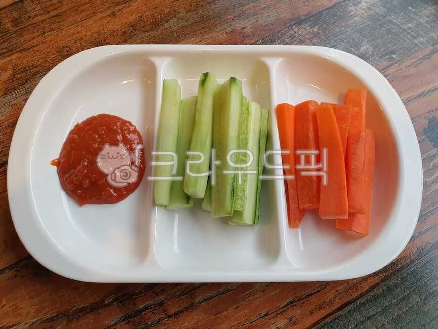 기본안주, food, 오이, 당근, 초장, 사진,이미지,일러스트,캘리그라피 - SoheeManga작가