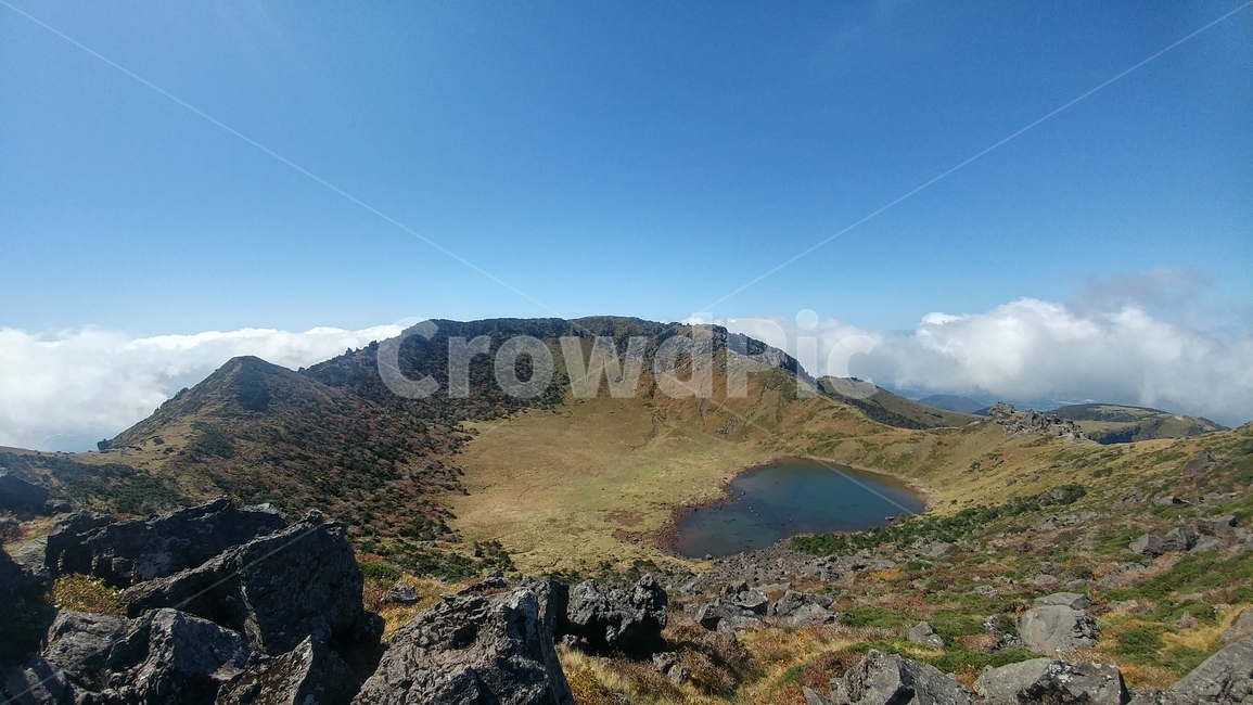 제주,한라산,관음사코스,백록담,한라산정상,자연,풍경,nature,landscape,한국자연풍경,한국자연경관,korea nature landscape,제주도,jeju,jeju island,mountain,산,outdoors,옥외,crater,분화구,volcano,화산