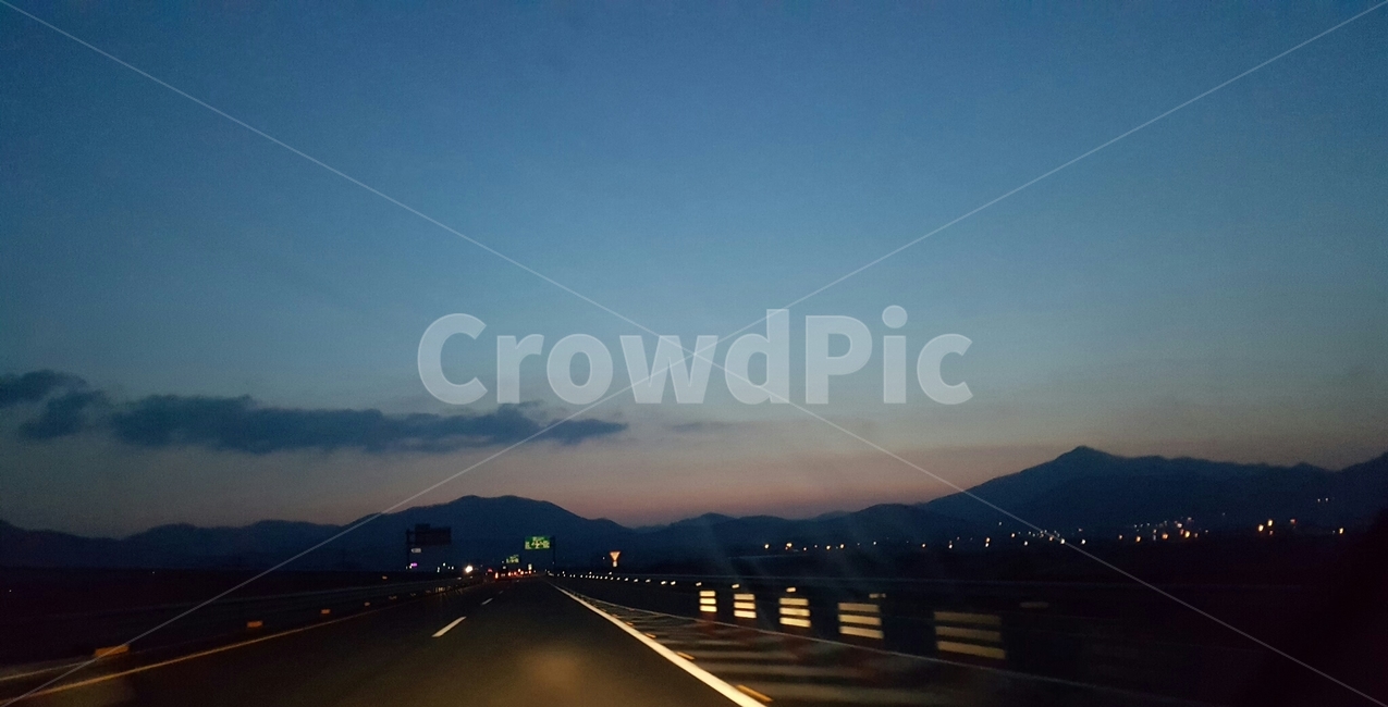드라이브,감성,노을,도로,아스팔트,자연,풍경,nature,landscape,road,asphalt,highway,고속도로,freeway,고속 도로