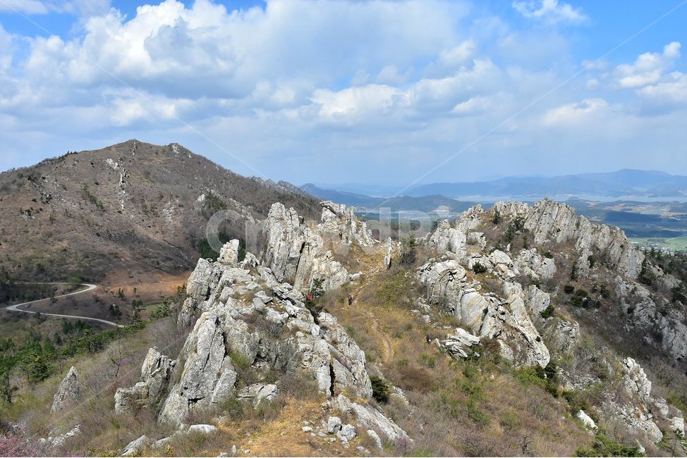 주작산,덕룡산,종주,진달래,풍경,기암,바위,비경,봄풍경,진달래꽃,강진,명산,산행,등산,마운틴,힐링,mountain,landscape,자연,natural,자연,풍경,nature,landscape,한국자연풍경,한국자연경관,korea nature landscape,outdoors,옥외