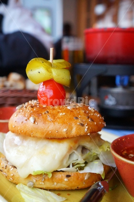 햄버거,스위스,치즈햄버거,스위스음식,양식,먹부림,맛집,스위스맛집,스위스치즈