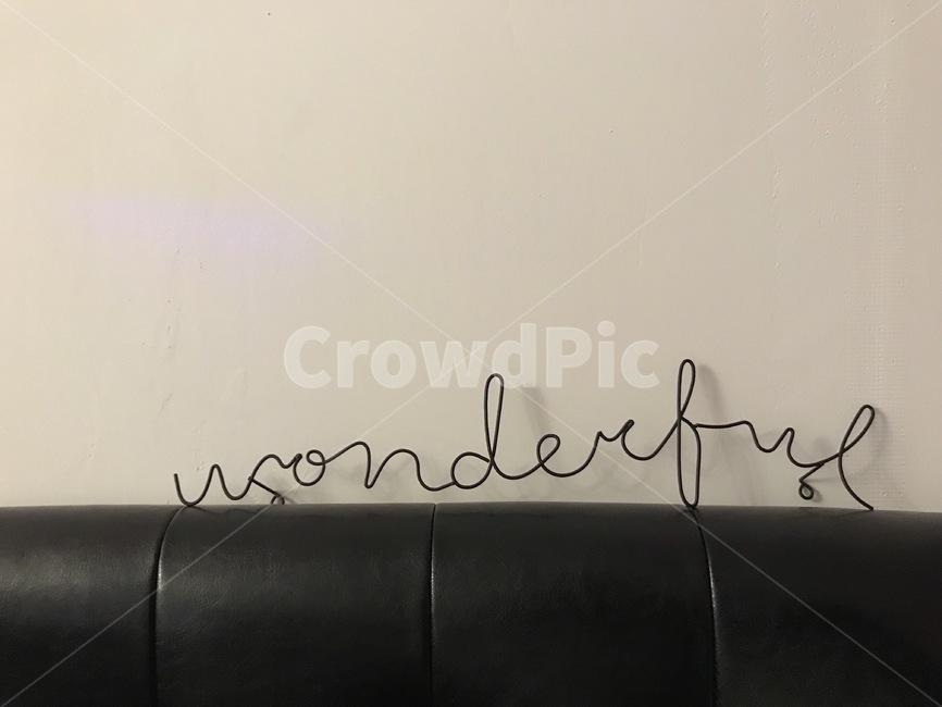 꾸미기,검정,쇼파,심플,이니셜,벽지,꼬불