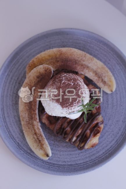 dessert,cafe dessert,Crople,Nutella crople,Popular desserts,food