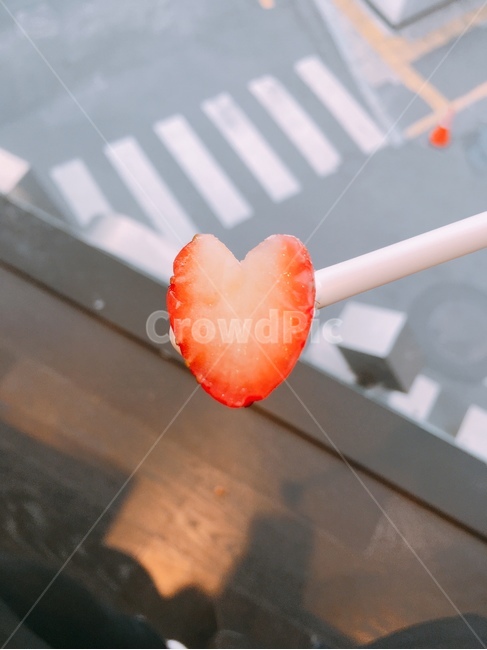 딸기,하트,딸기단면,빨강,레드,사랑