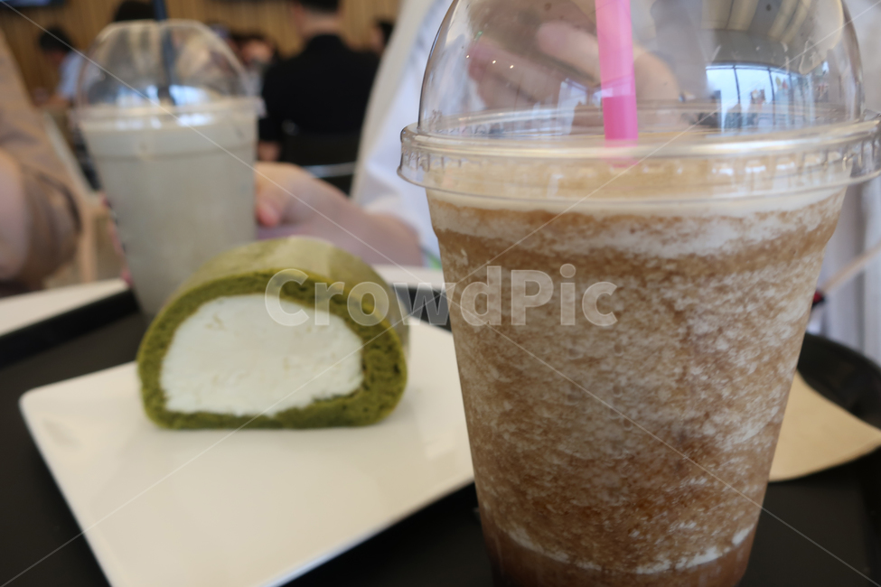 음료,용기,플라스틱,빨대,스트로우,녹차,카스테라,크림,제과,제빵,커피,카페,coffee,cafe