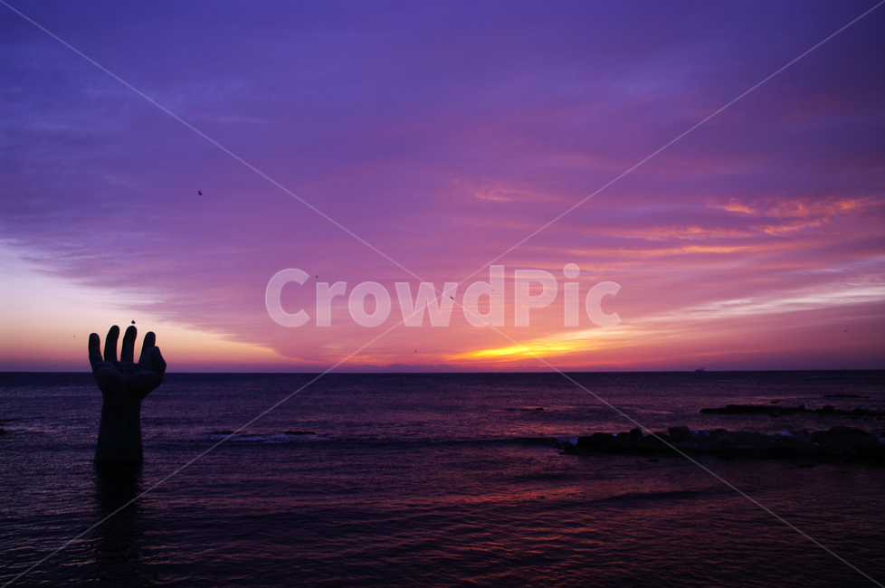 바다,하늘,구름,풍경,해맞이,일출,sunrise,호미곶,상생의손,랜드마크,landmark,랜드마크,landmark,tourist attraction,한국랜드마크,한국관광지,한국명소,korea landmark,korea tourist attraction