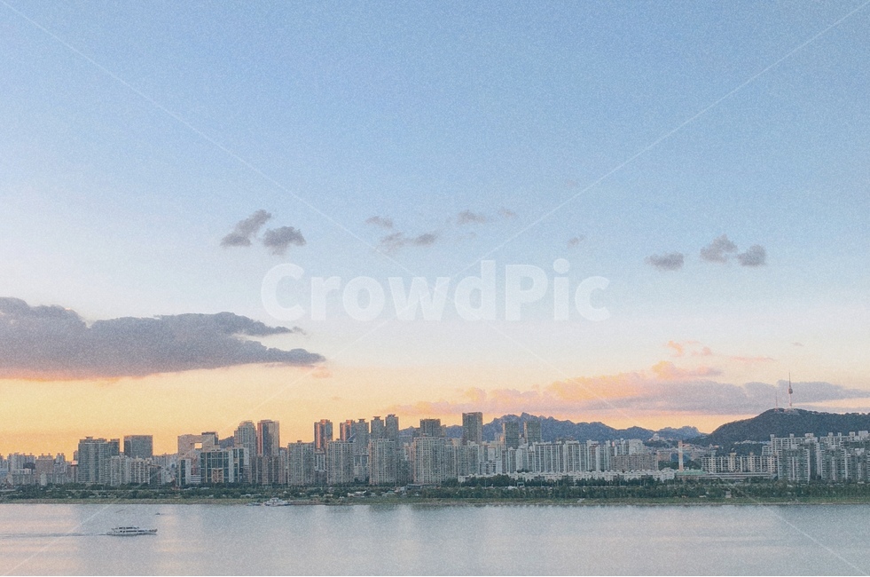 서울,한강,구름,노을,풍경,도시,풍경,city,landscape,한국도시풍경,한국도시경관,korea cityscape,감성,sensible,feeling,색깔,색상,색채,색감,color sense,color sensitivity,feeling of color,urban,어반,metropolis,중심지,building,건물,시티,town