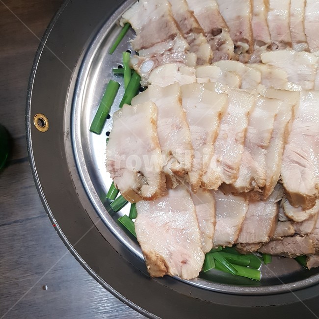 보쌈,수육,삼겹살,food,koreanfood,음식,식재료,요리,food,cook,meal,dishes,food reserves,육류,고기,meat