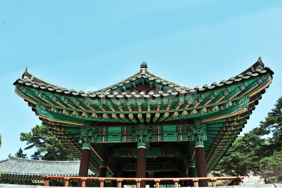 한옥,처마,기와,전통가옥,제향,서원,향교,한국전통,한국문화,korean traditional,korean culture,건축물,건물외관,exterior,building,structure,architecture,construction