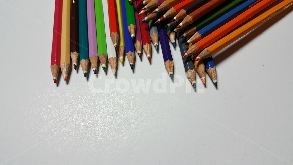 색,색연필,컬러,배경,바탕,컬러이미지,종이,채색,색칠,학용품,문구류,사무용품,school supplies,stationery,office supplies