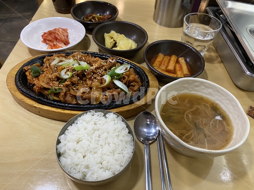 맛집,제육,제육볶음,돼지고기,백반,1인식사,식사,food,음식
