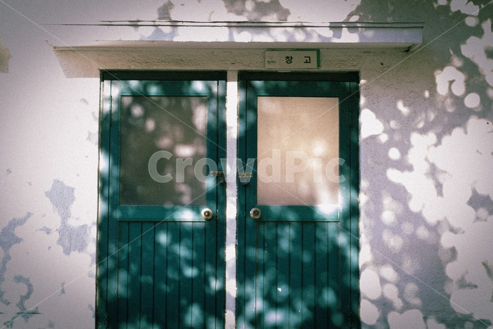 homedecor,가정장식,door,문,민트색문,창고문