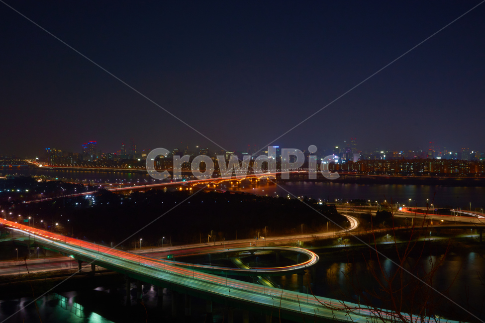 응봉산,야경,night,light,밤,seoul,korea,nightlight,장노출,도시,도심,건물,건축,city,building,야경,밤,풍경,nightscape,night,landscape,도시,city,한국도시풍경,한국도시경관,korea cityscape,road,도로,freeway,고속 도로
