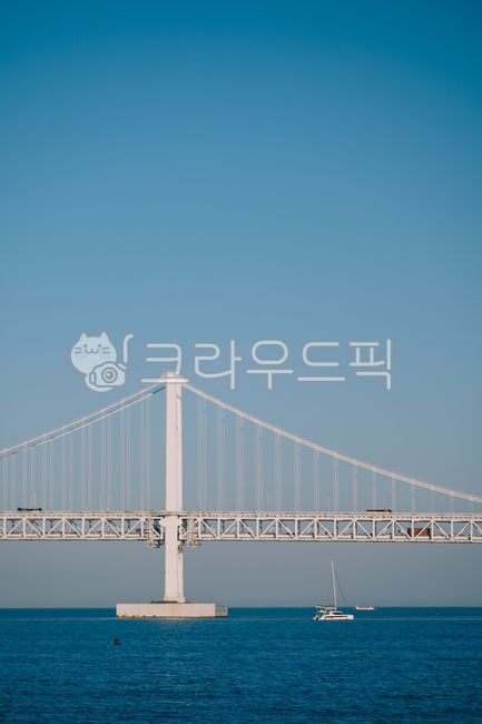 광안대교,부산,광안리,바다,대교,다리,한국관광지,랜드마크,다이아몬드브릿지,풍경,sea,bridge,beach,busan,diamondbridge,해수욕장,ocean,하늘,sky,요트