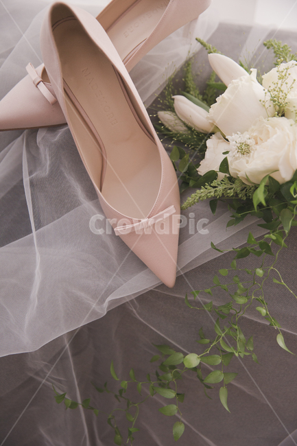 웨딩슈즈,웨딩화보,웨딩촬영,핑크하이힐,스텔레토,결혼,혼례,웨딩,wedding,marriage,marry