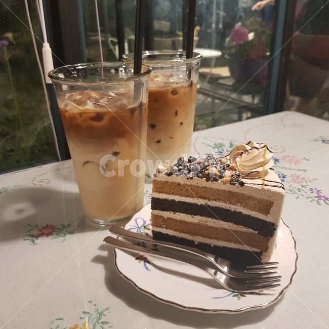 카페,케이크,라떼,cake,cafe,latte,저녁
