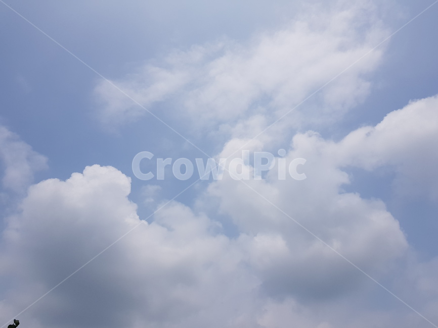 구름,하늘,뭉게구름,흰구름,파란하늘,하늘색,하얀구름,하늘풍경,cloud,sky,bluesky