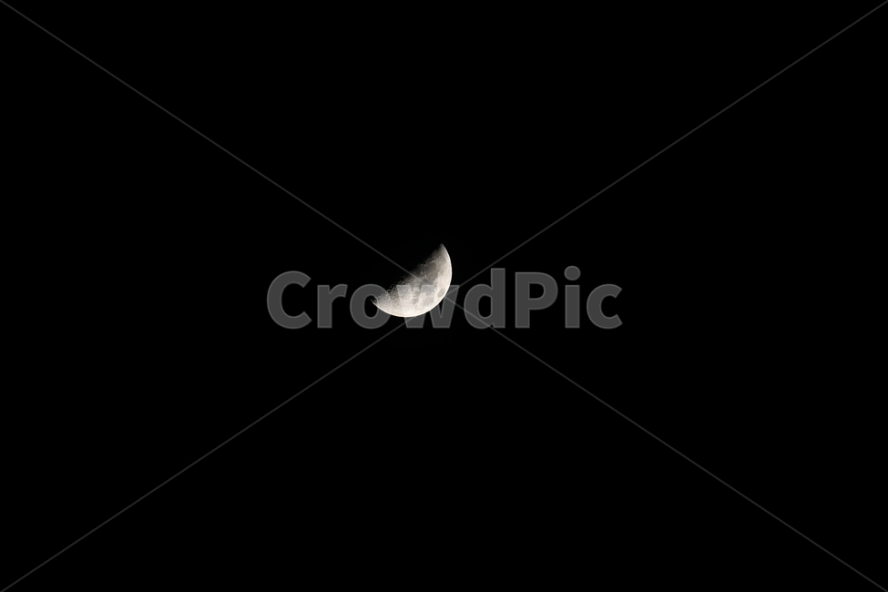 달,moon,크레이터,밤,하늘,검은하늘,반달,halfmoon,자연,풍경,nature,landscape,outdoors,옥외