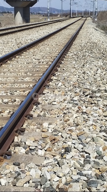 감성,느낌,야외,풍경,rail,레일,railway,철도,transportation,교통,traintrack,기찻길,교통,교통수단,traffic,transportation