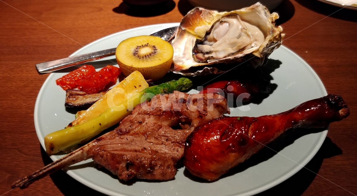 음식,식사,food,양고기,닭다리,굴,키위