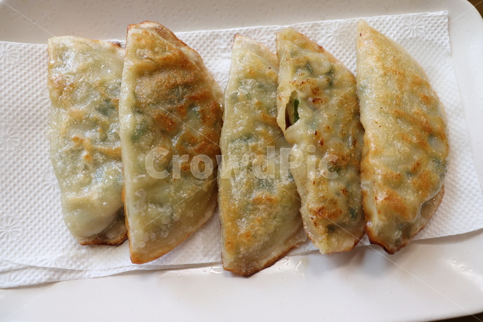 만두,분식,군만두,dumpling,frieddumplings,gunmandu,음식,식재료,요리,food,cook,meal,dishes,food reserves