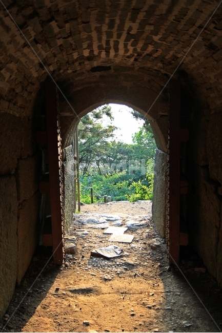 남한산성,산성,mountainfortress,namhansanseongfortress,namhansanseong,자연,풍경,nature,landscape,crypt,토굴
