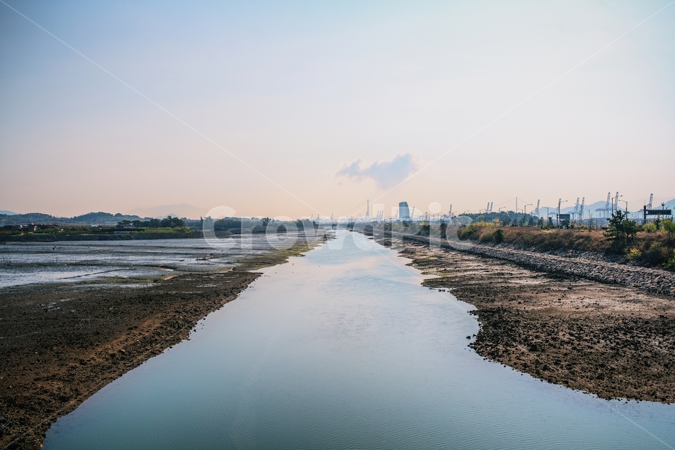 광양,광양항,아침,봄,강가,자연,풍경,nature,landscape,ditch,도랑,water,물