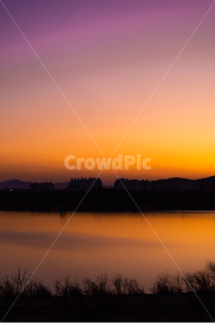 노을,해넘이,해질녘,일몰,sunset,강정보,강정고령보,대구,도시,풍경,city,landscape,한국도시풍경,한국도시경관,korea cityscape,색깔,색상,색채,색감,color sense,color sensitivity,feeling of color,nature,자연,outdoors,옥외,dawn,새벽,red sky,붉은 하늘,dusk,황혼,sky,하늘