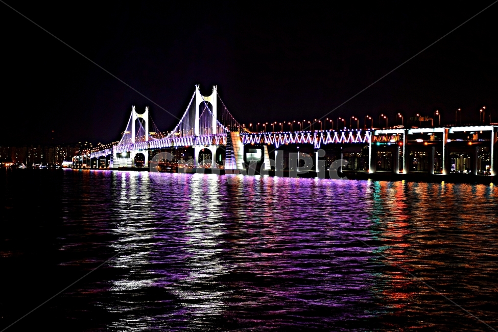 광안대교,밤,경치,야경,다리,야경,밤,풍경,nightscape,night,landscape,도시,city,한국도시풍경,한국도시경관,korea cityscape,랜드마크,landmark,tourist attraction,한국랜드마크,한국관광지,한국명소,korea landmark,korea tourist attraction,water,물