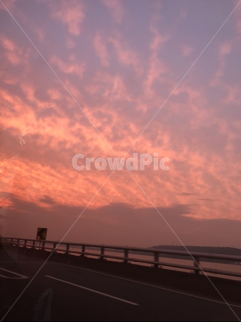 노을,하늘,구름,자연,배경화면,감성,선셋,보랏빛,배경,자연,풍경,nature,landscape,road,도로