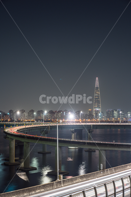 광진교,롯데타워,밤,야경,한강,다리,도로,불빛,도시,궤적,night,nightview,river,bridge,city,교통,traffic,야경,밤,풍경,nightscape,night,landscape,한국도시풍경,한국도시경관,korea cityscape