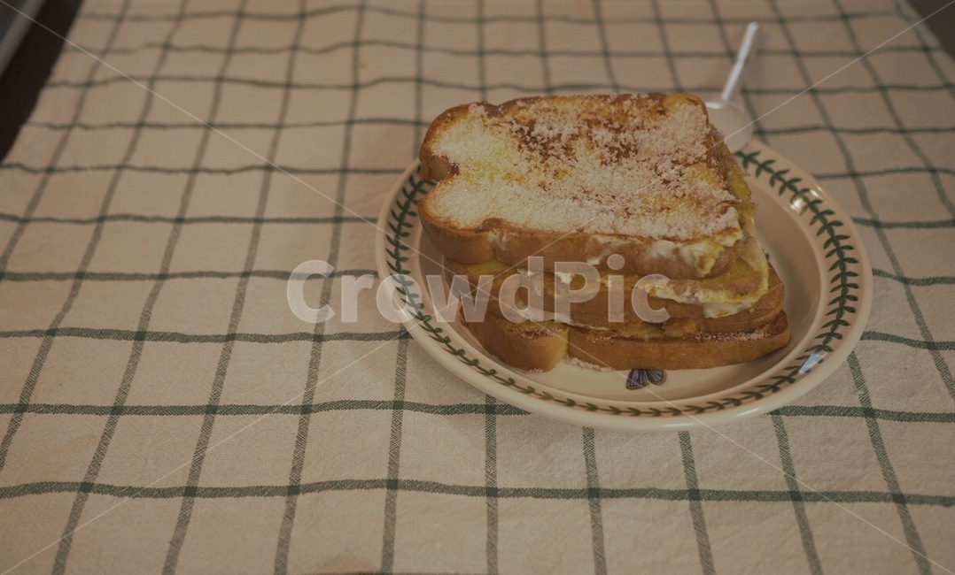 토스트,프렌치토스트,식탁보,브런치,식빵,요리,간식,간단요리,brunch,bread,toast,lunch,cook