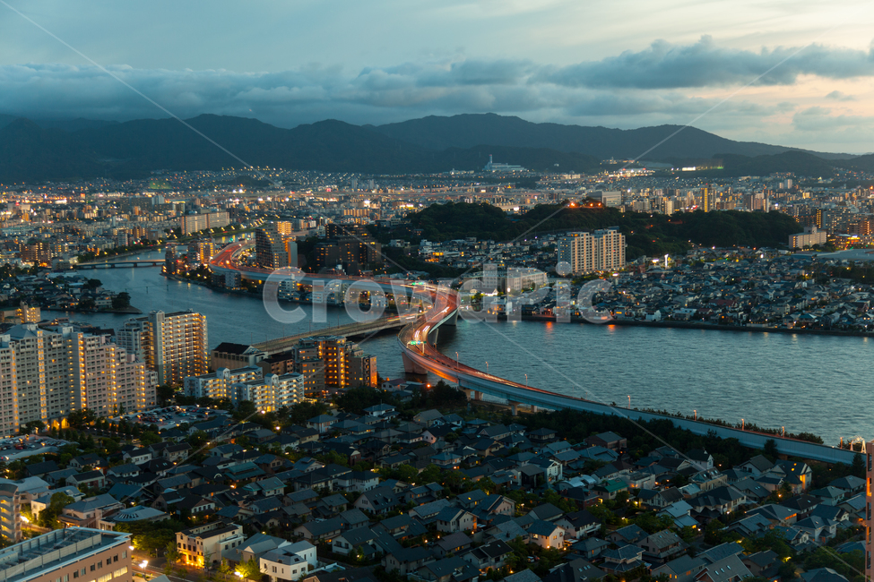 일본,도시,후쿠오카,빌딩,야경,풍경,밤,건물,도로,시내,강,야경,밤,풍경,nightscape,night,landscape,도시,city,해외,외국,세계,foreign,oversea,world,세계도시풍경,해외도시풍경,외국도시풍경,world cityscape,outdoors,옥외,nature,자연,경치,scenery,aerial view,조감도